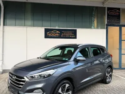 Gebraucht Hyundai Tucson Advantage 141 PS (103 kW) 2017 Grau SUV