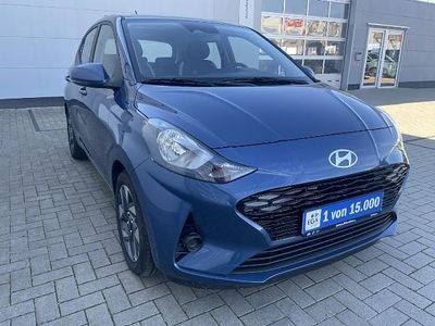 Blau Gebraucht 2024 Hyundai i10 Trend Kleinwagen | 17.791 € (Etwas zu teuer)