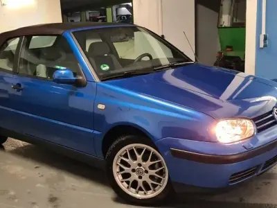 Gebraucht VW Golf Cabriolet 101 PS (74 kW) 2000 Blau Cabrio