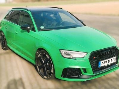 Second-hand Audi RS3 Sport 400 CP (294 kW) 2019 Verde Berlinǎ