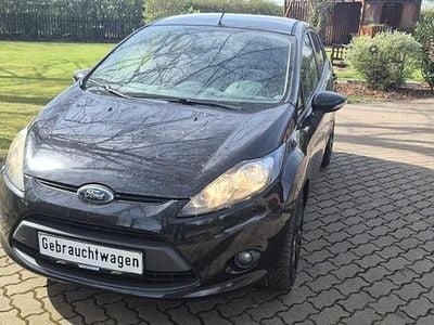 Second-hand Ford Fiesta Viva 82 CP (60 kW) 2010 Negru Hatchback