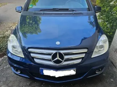 Gebraucht Mercedes B170 116 PS (85 kW) 2009 Blau Van / Kleinbus
