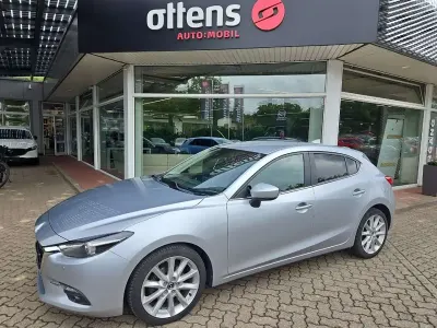 Gebraucht Mazda 3 Sports-Line 120 PS (88 kW) 2017 Diamantsilber metallic Limousine
