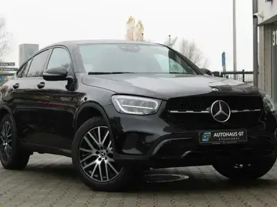Używany Mercedes GLC200 Night 163 KM (119 kW) 2022 Czarny SUV