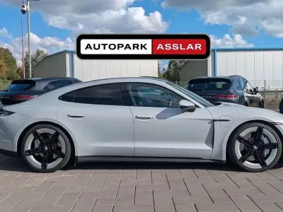 Gebraucht Porsche Taycan 4S