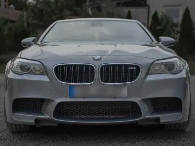 Gebraucht BMW M5 560 PS (411 kW) 2012 Silber Limousine