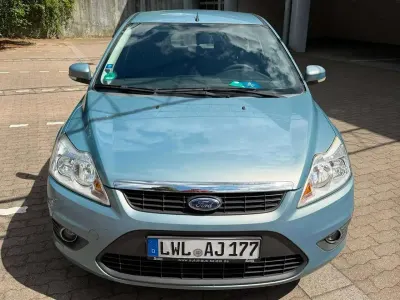 Gebraucht Ford Focus Ghia 101 PS (74 kW) 2008 Blau Limousine