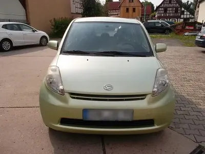 Gebraucht Daihatsu Sirion 87 PS (63 kW) 2007 Gelb Kleinwagen