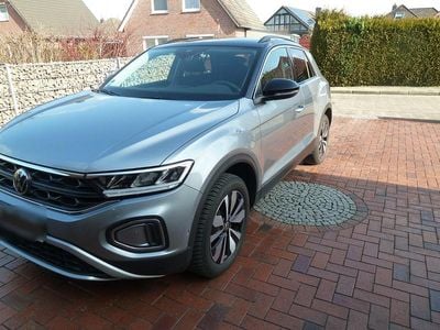 Gebraucht VW T-Roc 150 PS (110 kW) 2024 Andere farben SUV