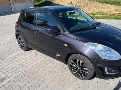 Second-hand Suzuki Swift X-TRA 94 CP (69 kW) 2015 Negru Hatchback