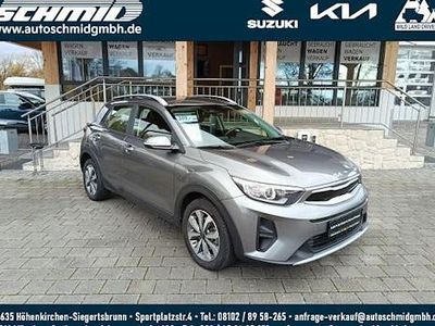 Grau Gebraucht 2024 Kia Stonic Vision SUV | 20.990 € (Fairer Preis)