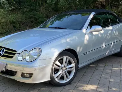 Gebraucht Mercedes CLK200 Avantgarde 184 PS (135 kW) 2008 Silber Cabrio