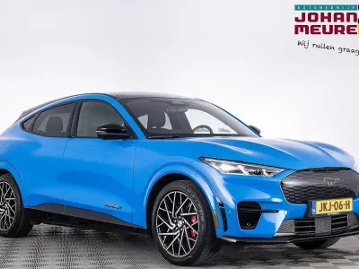 Gebraucht Ford Mustang Mach-E GT 358 kW (487 PS) 2022 Blau SUV