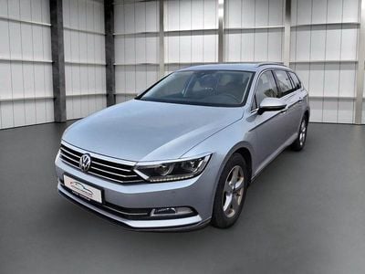 Gebraucht VW Passat Highline 150 PS (110 kW) 2018 Reflexsilber Kombi