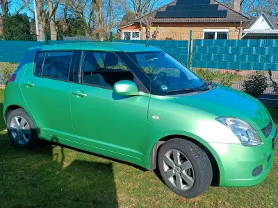 Gebraucht Suzuki Swift 91 PS (66 kW) 2009 Grün Kleinwagen