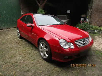 Gebraucht Mercedes CL200 163 PS (119 kW) 2004 Rot Coupé