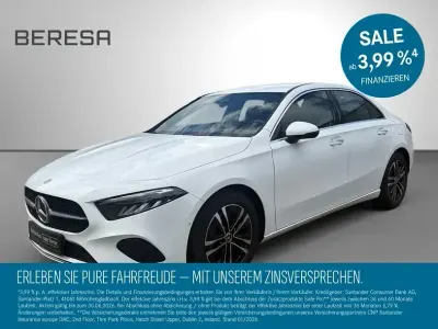 Używany Mercedes A180 Progressive 136 KM (100 kW) 2025 Biały Sedan/Limuzyna