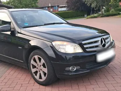 Gebraucht Mercedes C200 136 PS (100 kW) 2010 Schwarz Kombi