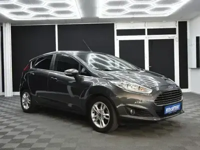 Brugt Ford Fiesta Titanium 125 HK (91 kW) 2016 Grå Hatchback