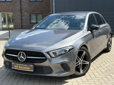 Gebraucht Mercedes A200 150 PS (110 kW) 2020 Grau Limousine