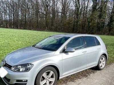 Gebraucht VW Golf VII 122 PS (89 kW) 2015 Grau Limousine