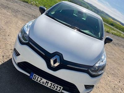 Usata Renault Clio IV LIMITED 73 CV (53 kW) 2017 Bianco Berlina