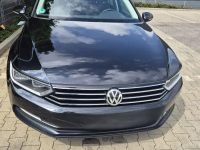 Gebraucht VW Passat 150 PS (110 kW) 2019 Schwarz Kombi
