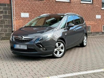 Usata Opel Zafira 165 CV (121 kW) 2013 Grigio Monovolume