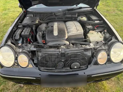 Używany Mercedes E320