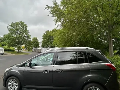 Gebraucht Ford C-MAX Titanium 125 PS (91 kW) 2015 Grau Van / Kleinbus