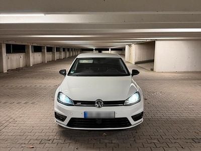 Gebraucht VW Golf VII R 175 PS (128 kW) 2016 Weiß Kleinwagen