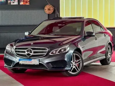 Gebraucht Mercedes E500 AMG line 408 PS (300 kW) 2015 Grau Limousine