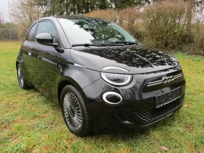 Second-hand Fiat 500e Icon 86 kW (118 CP) 2022 Negru Berlinǎ