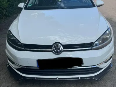 Gebraucht VW Golf VII 116 PS (85 kW) 2017 Weiß Limousine