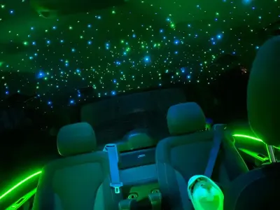 Używany Mercedes V250 190 KM (139 kW) 2016 Czerwony Minivan