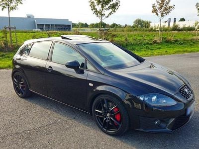 Gebraucht Seat Leon CUPRA 265 PS (194 kW) 2011 Schwarz Kleinwagen