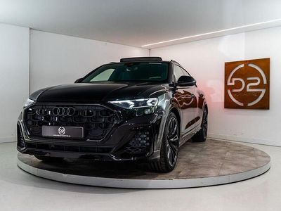 Nouă Audi Q8 Competition 489 CP (359 kW) 2026 Negru SUV