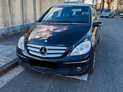 Gebraucht Mercedes B200 136 PS (100 kW) 2007 Schwarz Van / Kleinbus