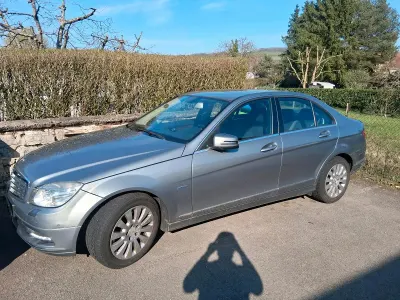 Gebraucht Mercedes C200 184 PS (135 kW) 2010 Grau Limousine