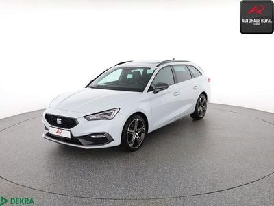 Weiß Gebraucht 2021 Seat Leon ST FR-Line Kombi | 18.880 € (Fairer Preis)