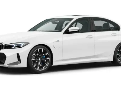 Gebraucht BMW 330e Comfort Edition 292 PS (214 kW) 2025 Weiß Limousine