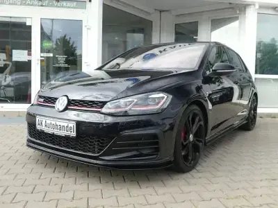 Gebraucht VW Golf VII GTI 290 PS (213 kW) 2019 Schwarz Limousine
