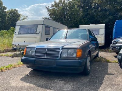 gebraucht Mercedes E230 W124