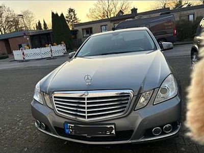 Mercedes E220