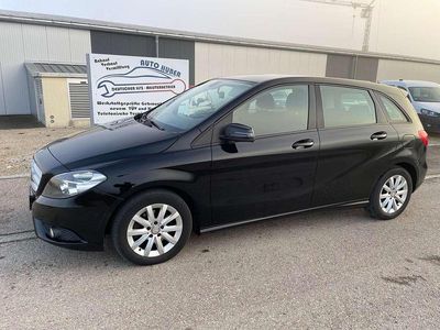 Gebraucht Mercedes B200 136 PS (100 kW) 2014 Schwarz Kleinwagen