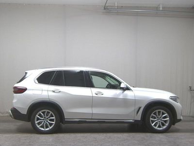 Mineralweiss metallic (metallic) Gebraucht 2020 BMW X5 xLine SUV | 39.980 € (Guter Preis)