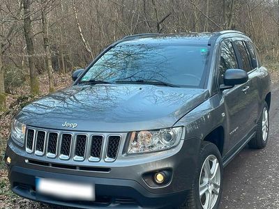 Gebraucht Jeep Compass Limited 170 PS (125 kW) 2011 Grau SUV