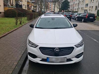 Gebraucht Opel Insignia Exklusiv 169 PS (124 kW) 2018 Weiß Kombi