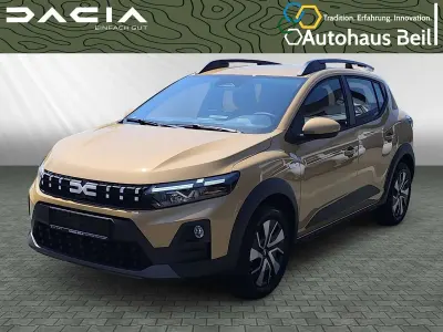 Neu Dacia Sandero Expression 122 PS (89 kW) 2026 Safaribeige Limousine