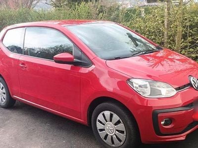 Gebraucht VW up! move up! 75 PS (55 kW) 2019 Rot Kleinwagen